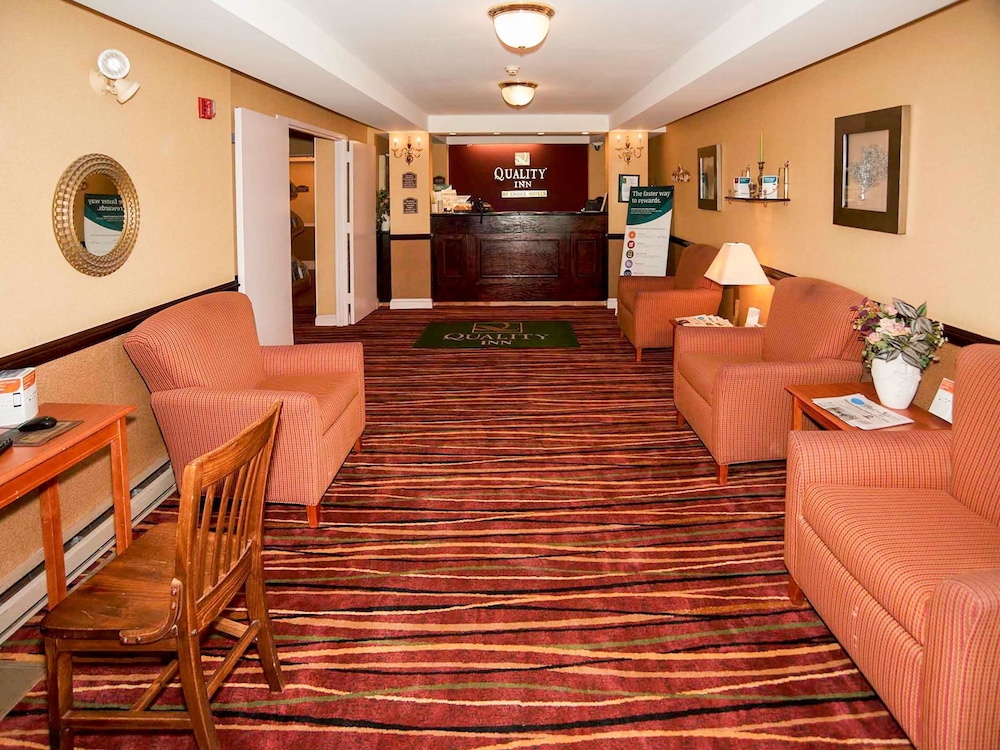 Quality Inn Bourne - Cape Cod view 2