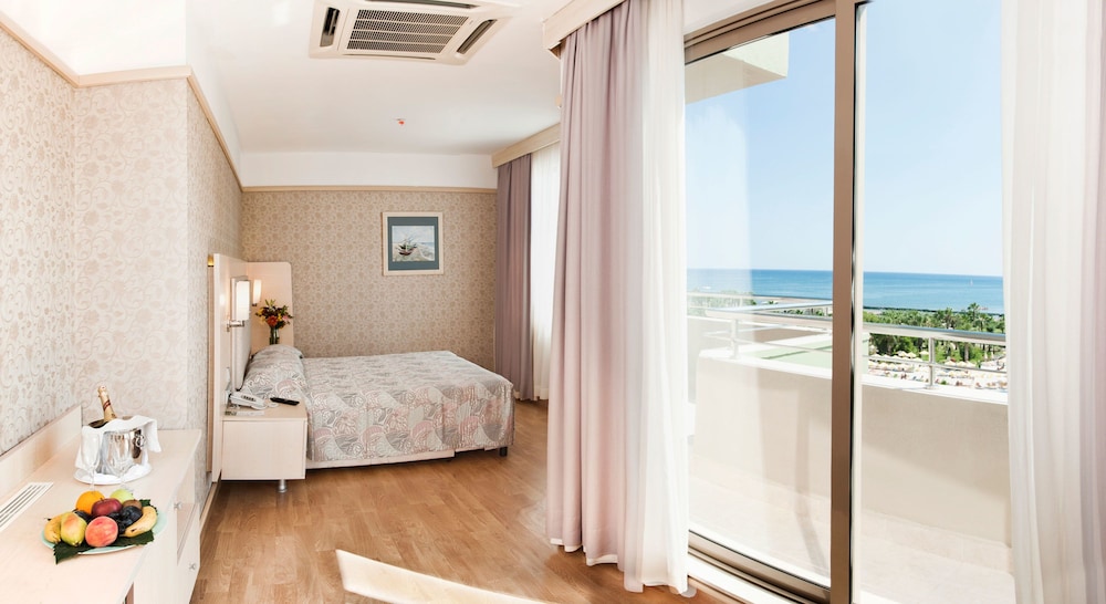 VONRESORT Golden Coast - All Inclusive