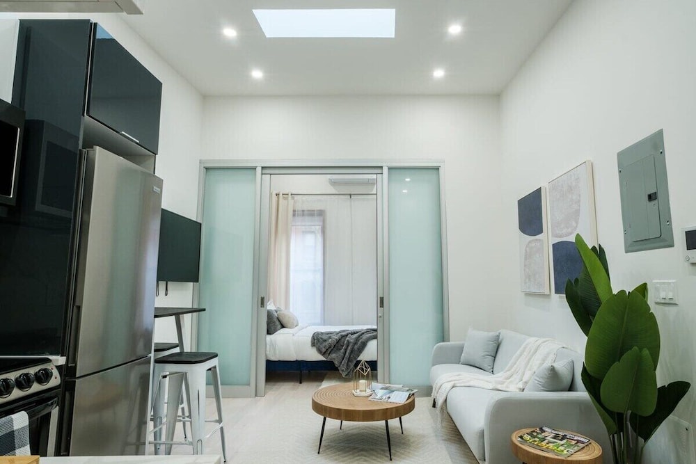 317 UES Apartments