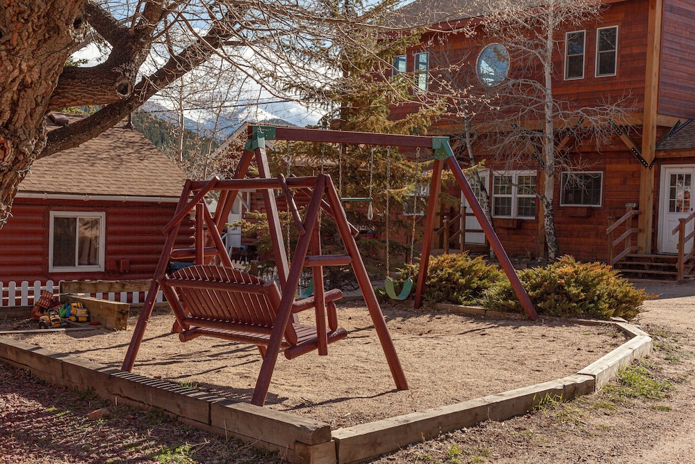 Colorado Cottages