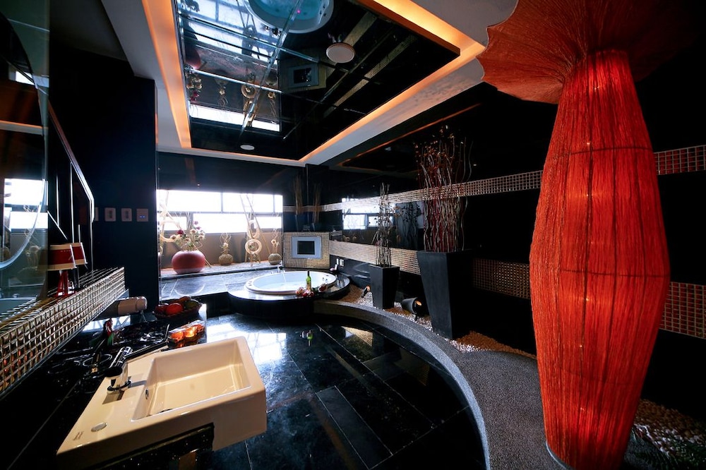 Fongchin Motel