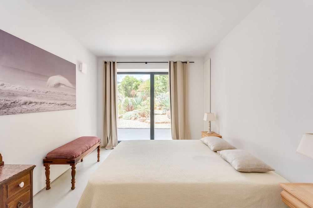 Photo 43