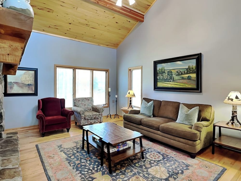 White Horse Lodge