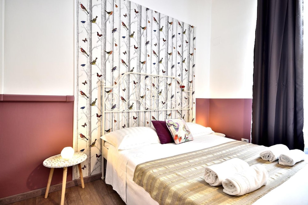 Romantica Rooms
