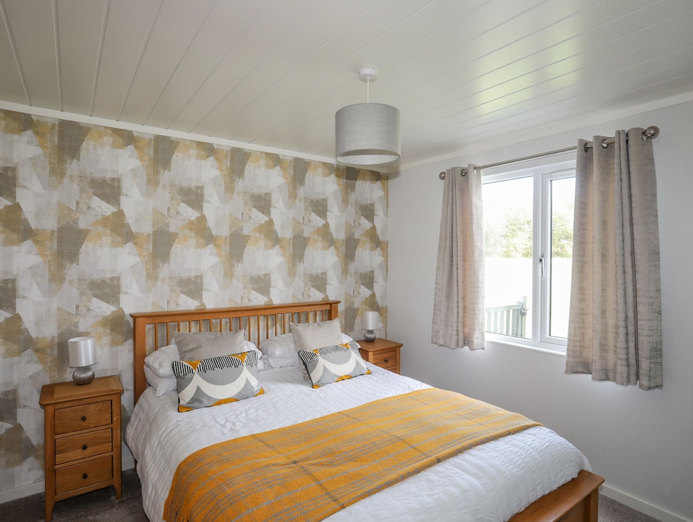 Fairview Lodge