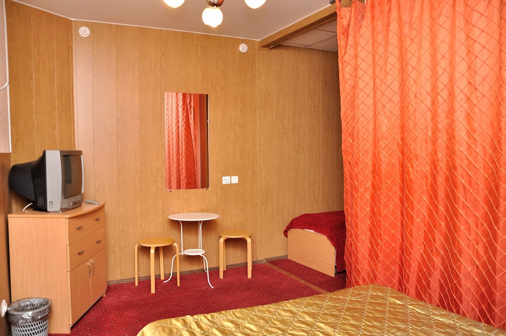 Photo 11