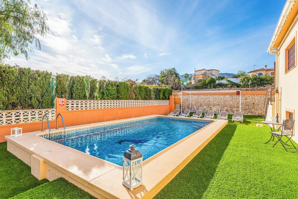 Villa Ricardo