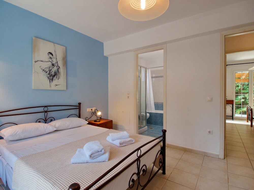 Villa Afroditi in Spartia view 2