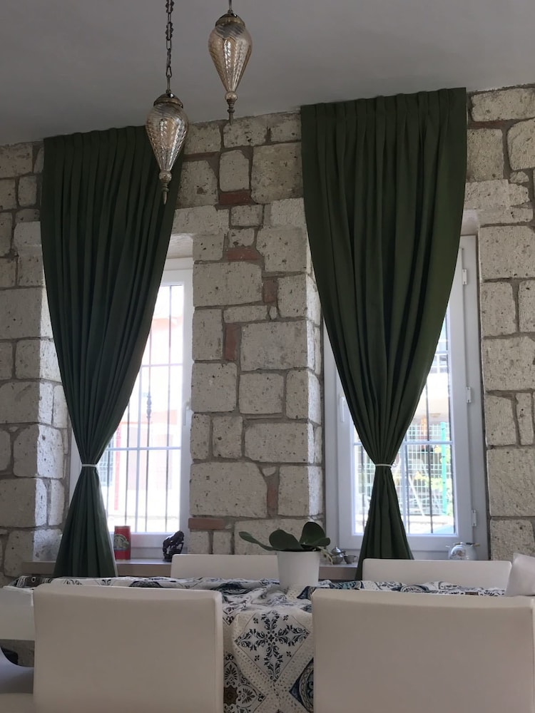 Kerme Ottoman Alacati - Image 5