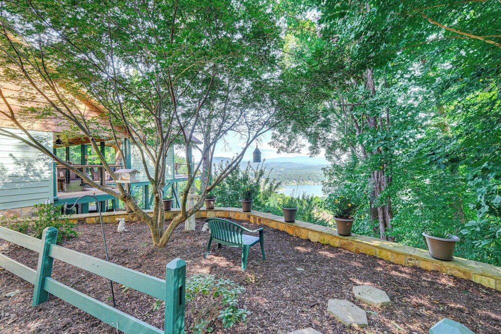 Hiawassee Home w/ Fire Pit & Furnished Deck! view 4