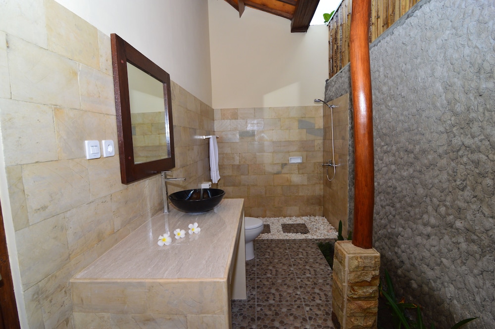 Shu Villa