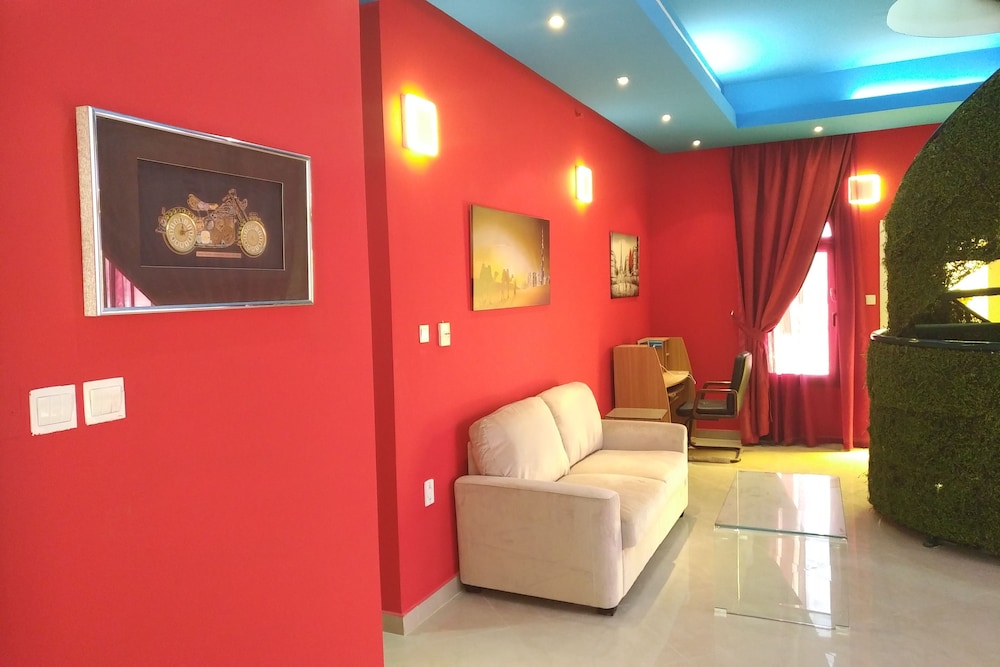 Emirates Hills Lake View Villa