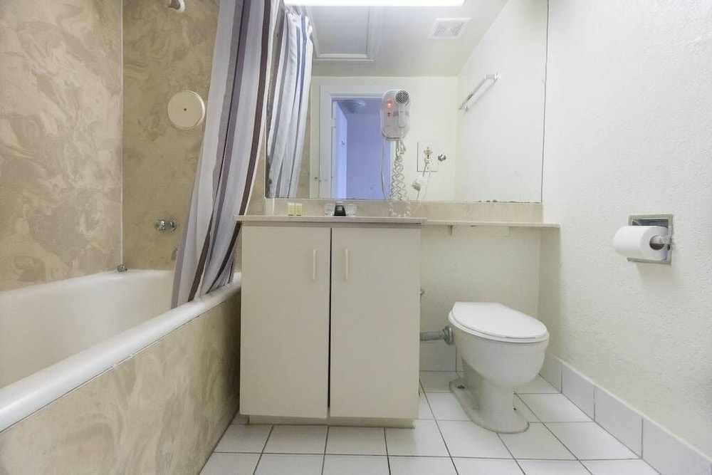 631 Ocean View Hollywood view 2