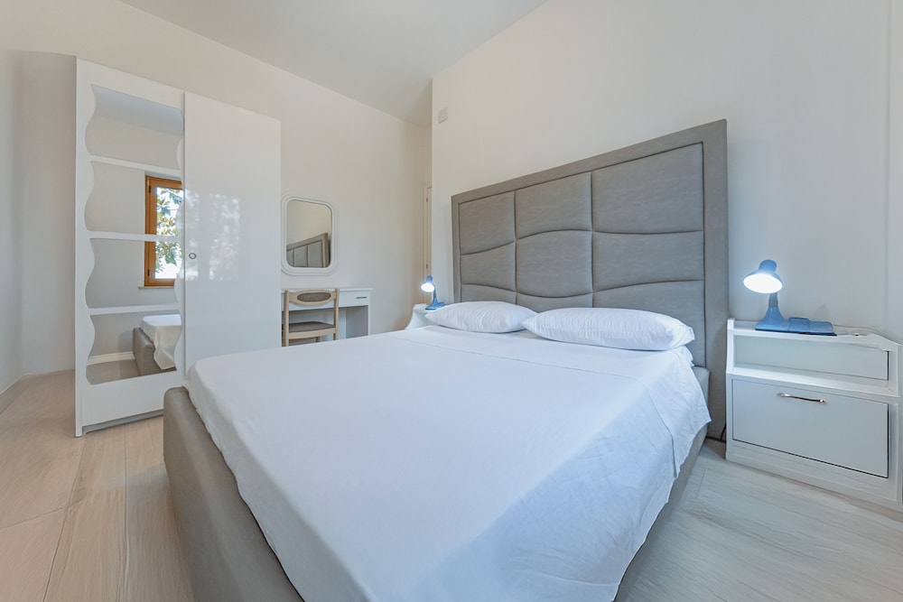 Luxury Villa on the Beach in Diamante, Sea View - Villa Ventre