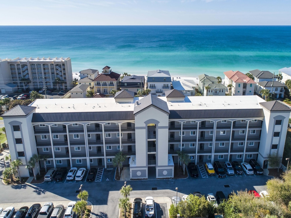 Alerio by Southern Vacation Rentals