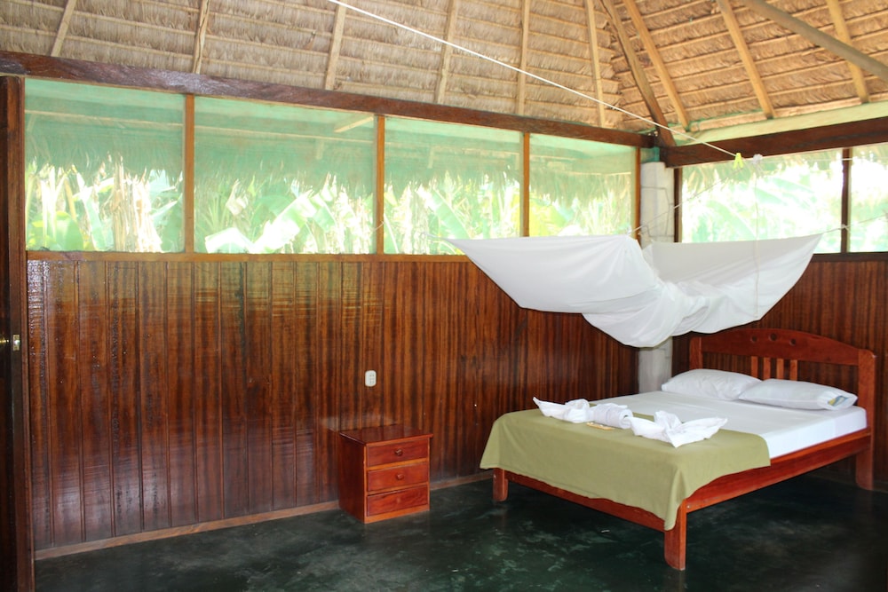 Paradise Amazon Lodge & Adventure view 4