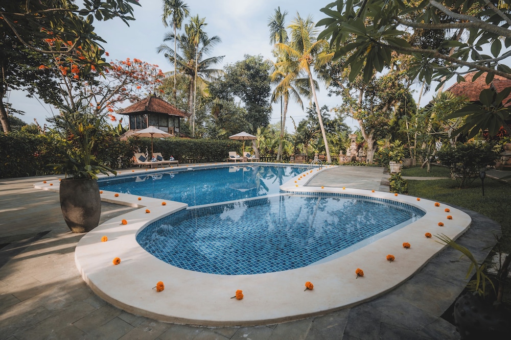 Om Wellness Resort