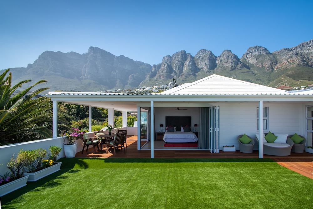 Funkey Villas