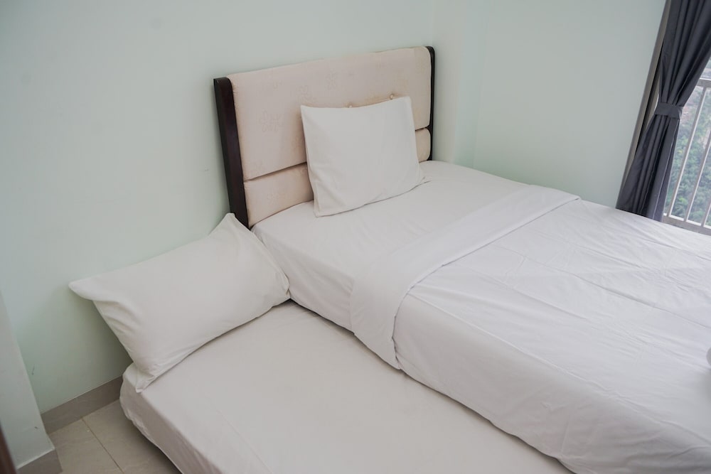 Simply Good Studio Apartment at Springwood Residence