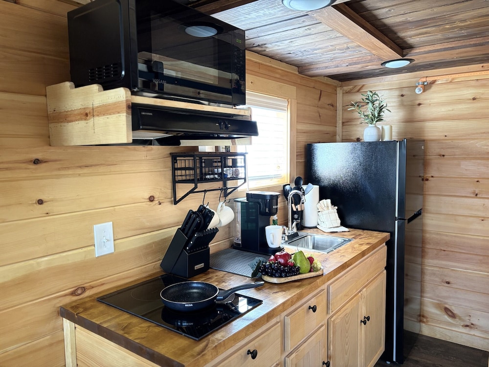 Sojourn Lodging