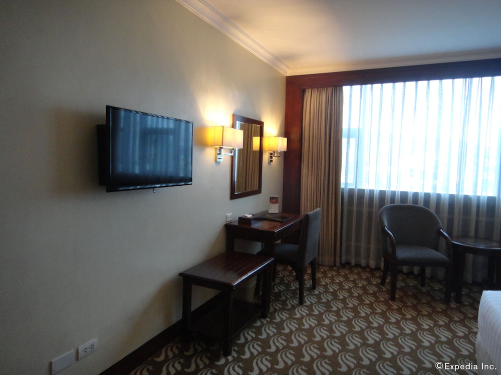 Cebu Vacations - Cebu Parklane International Hotel - Property Image 67