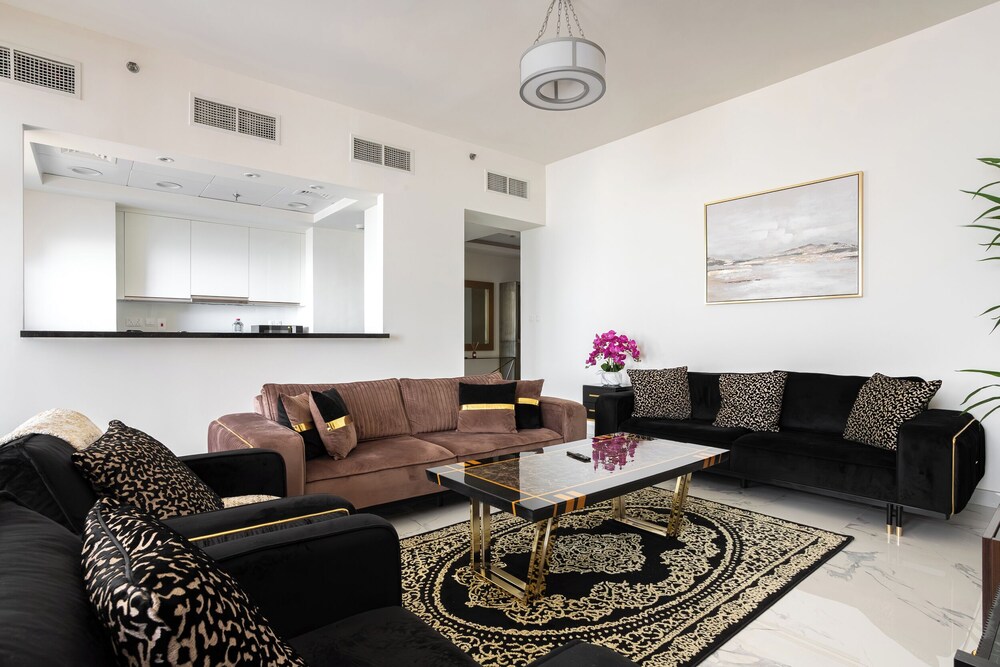 SIMPLY COMFORT Luxury 2Br Apt with Stunning Views Amna Tower