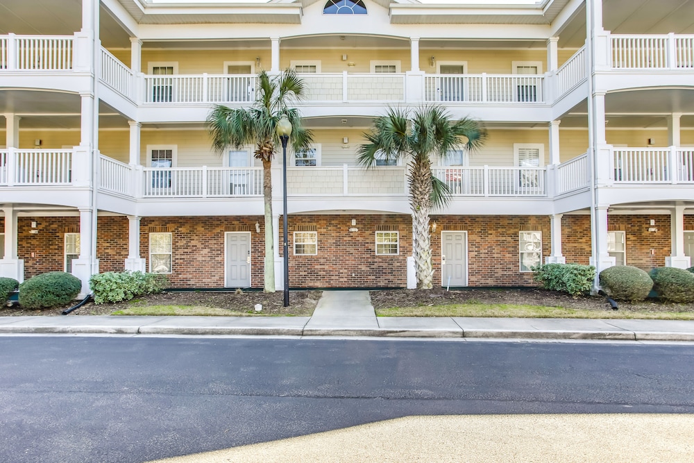 Relax at 'barefoot Getaway' in North Myrtle Beach! view 5