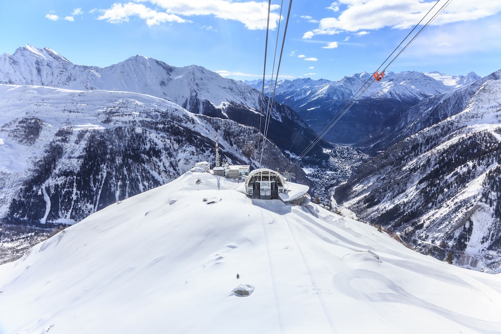 Cozy Apartment With Garden in Courmayeur