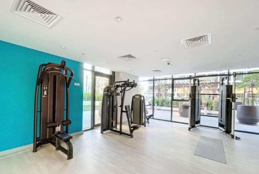 Luxurious 1BR Living in Azizi Riviera 39