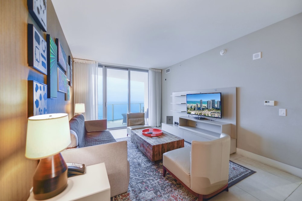 Ocean View Condo Near the Beach