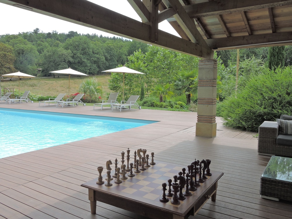 Le Castelet