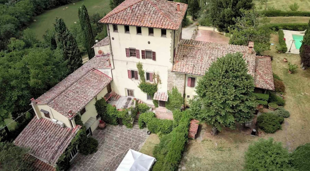 Castello Uliveta