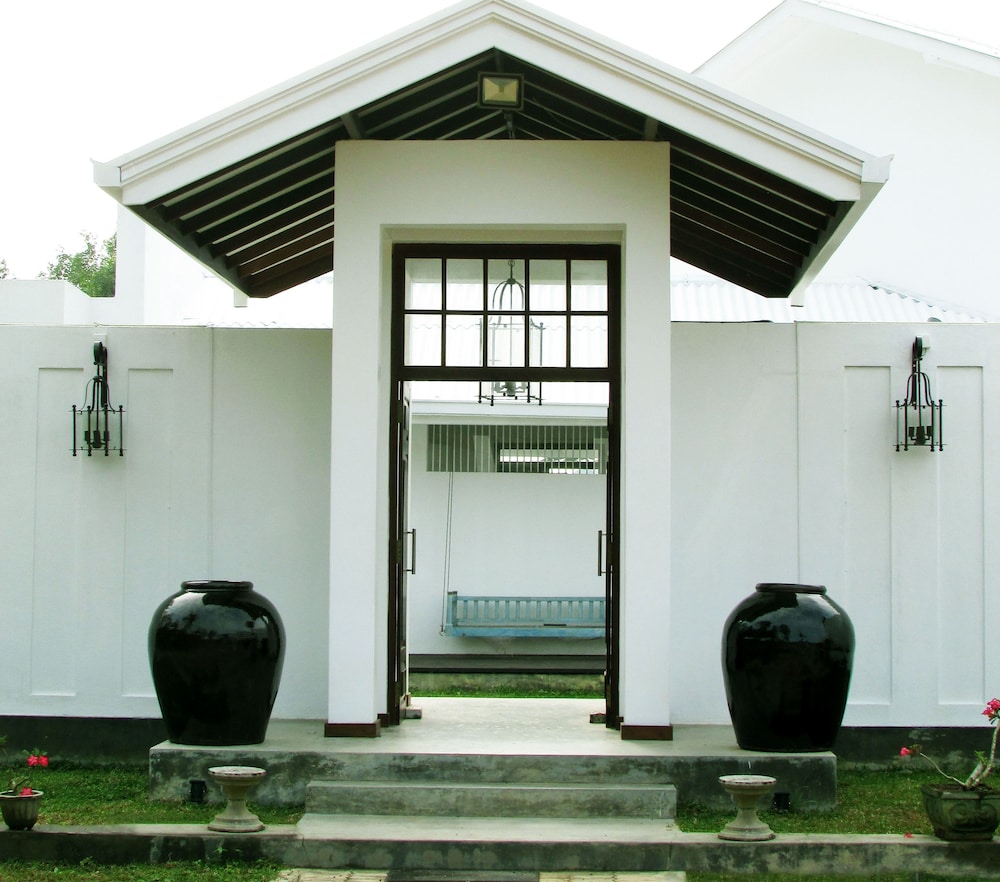 Sudu Gedara