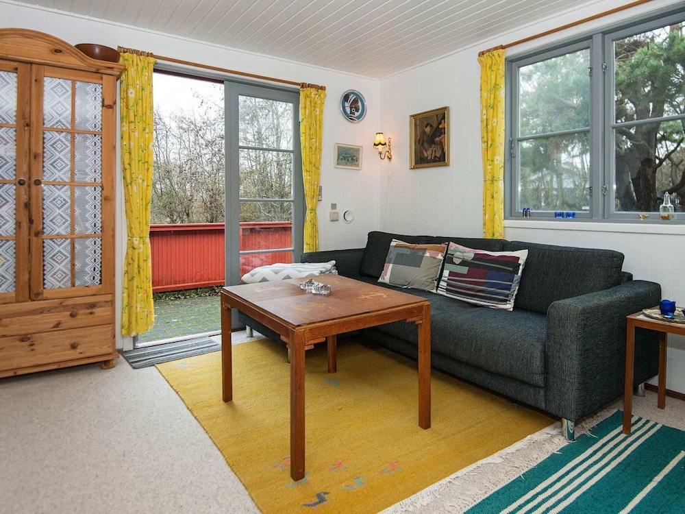 Homely Holiday Home in Jutland near Sea view 4