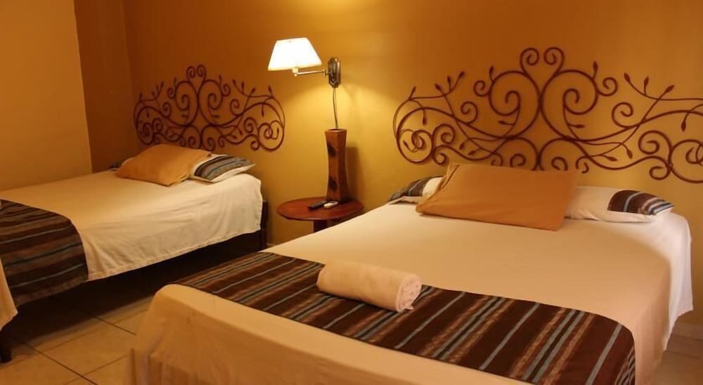 Hotel Molina - Property Image 9