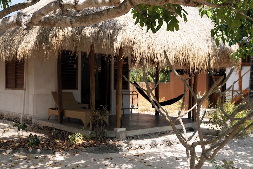 Rote Beach Bungalows