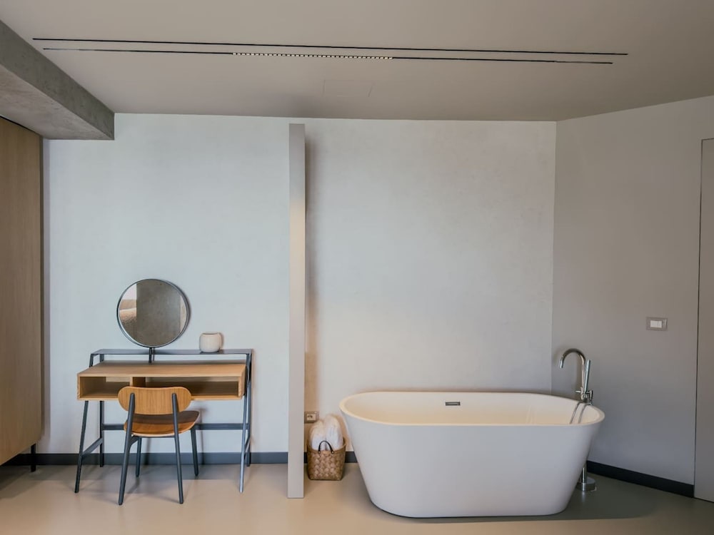 Zins Luxury Room 04 in Durr s
