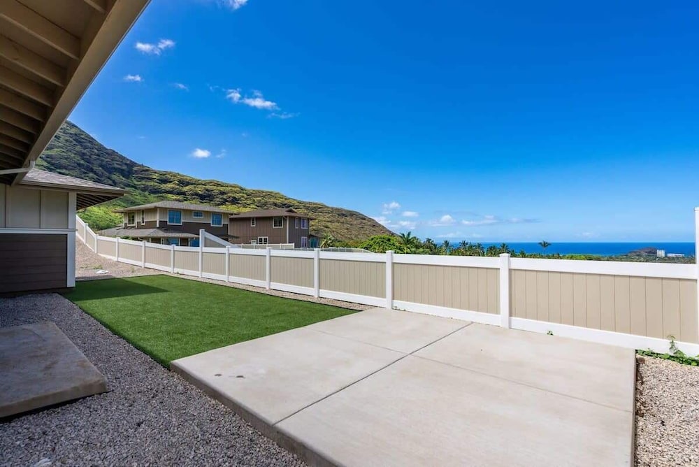 @ Marbella Lane - Serene & Lovely MT + Ocean Views