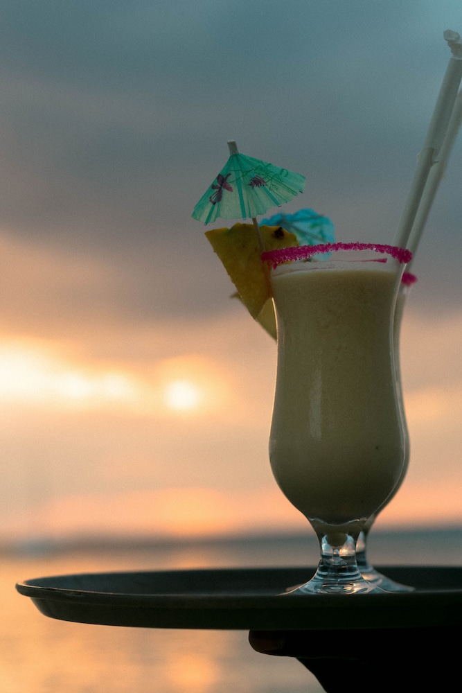 Afreeka Beach Hostel & Music Bar