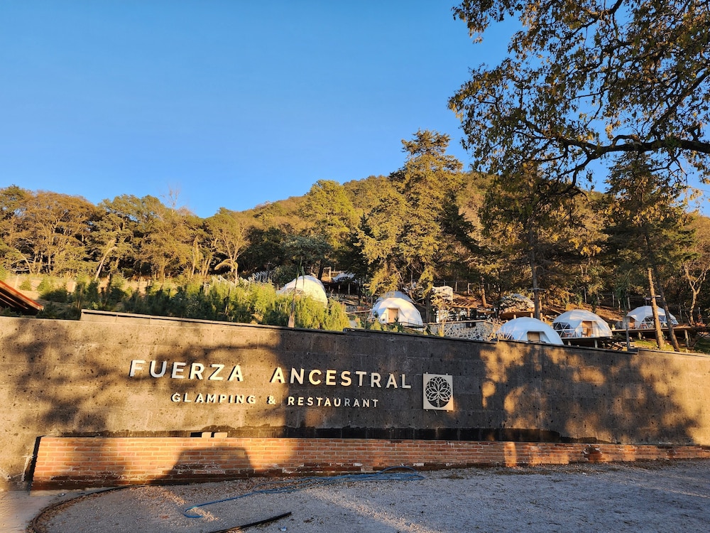 Hotel Glamping Fuerza Ancestral