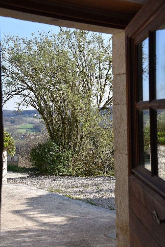 Les Collines du Quercy Blanc view 2