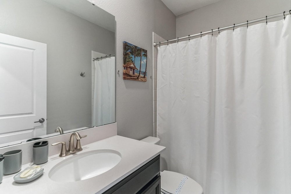 Storey Lake Resort, Private Pool, and Much More!!