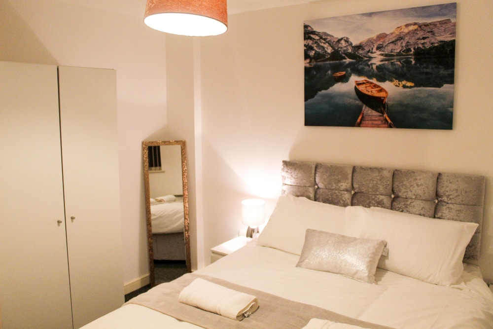 Apartment 67 view 3