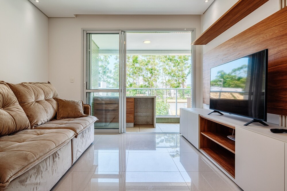 Modern Apt With Balcony 150m From the sea Abc0202
