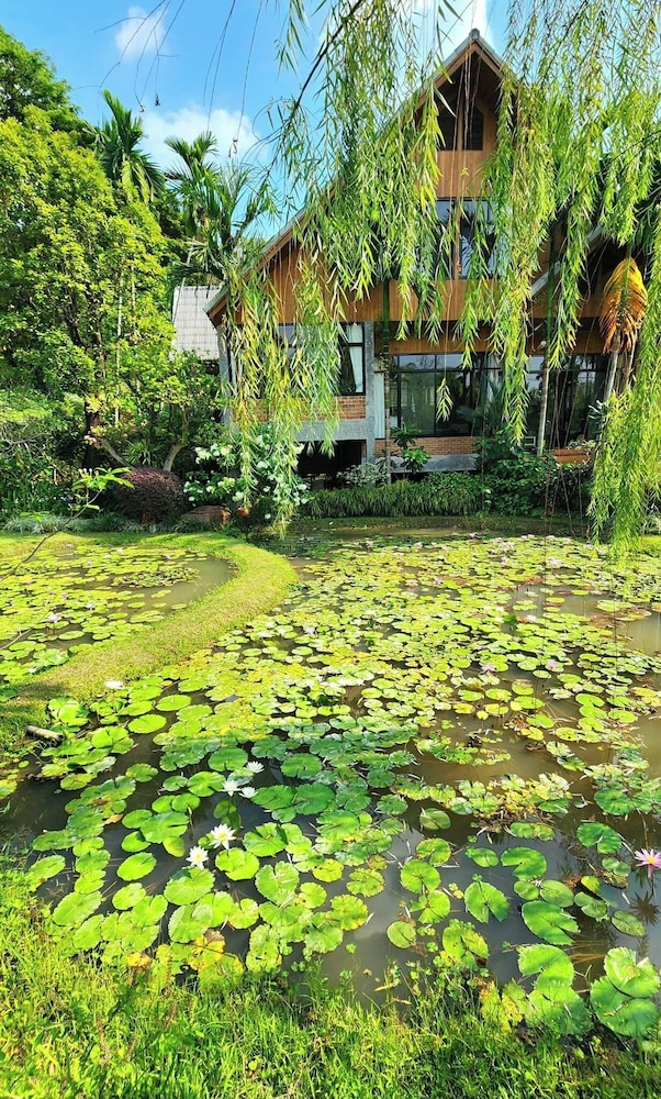 O yua Resort