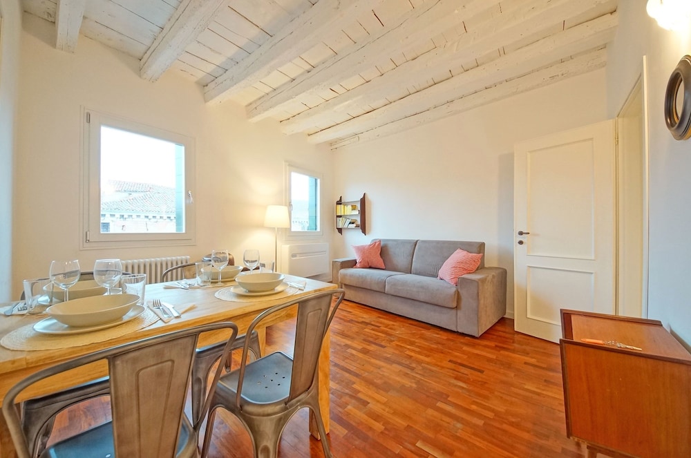 DolceVita Apartments N. 396 photo 4