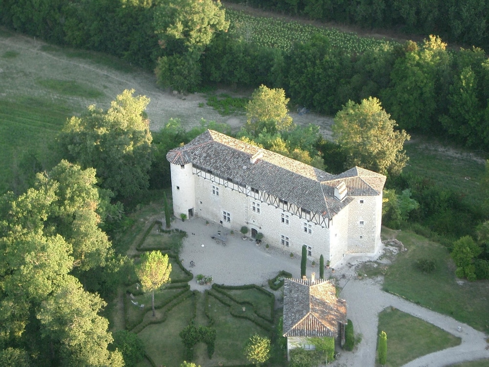 Photo 11