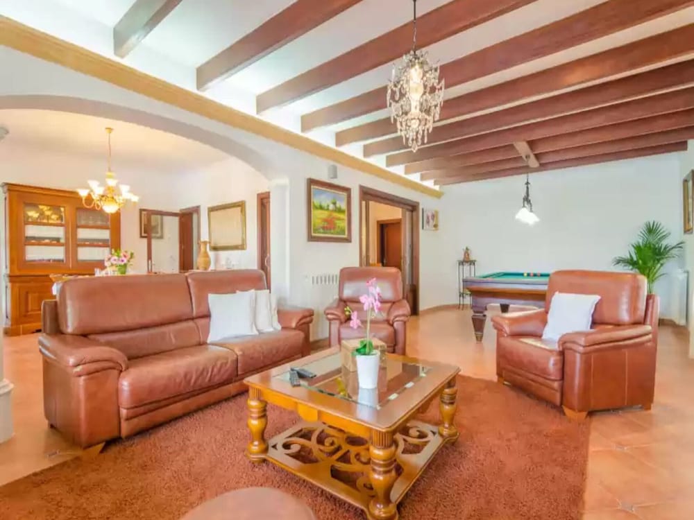 Ses Covetes - Villa With Private Pool In Petra