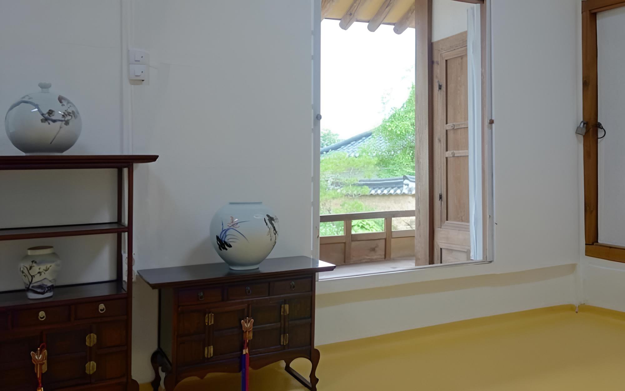Bonghwa Sogang Hanok Gotaek Pension view 4
