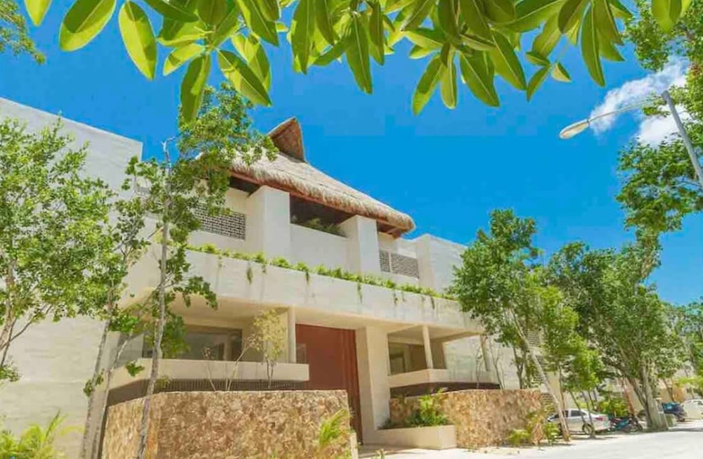 Stunning 2 Bedroom Apartment at Condo With Best Tulum Infinity and Jacuzzi by Waves Management